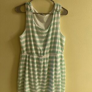 Mint/white dress